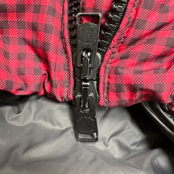 Women COACH Gingham Check Short Down Puffer Coat Jacket - Red/Black - Size Large - Picture 14 of 15